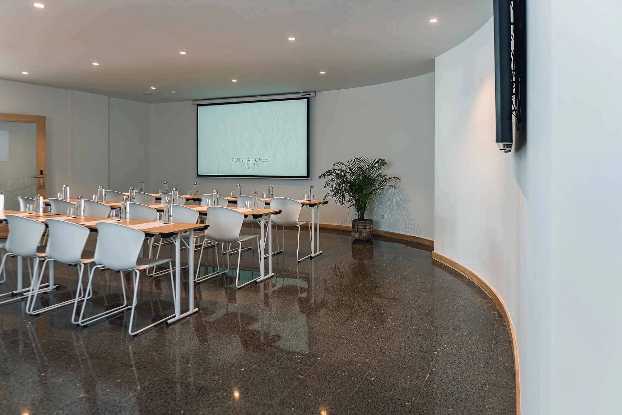 Alegranza Room