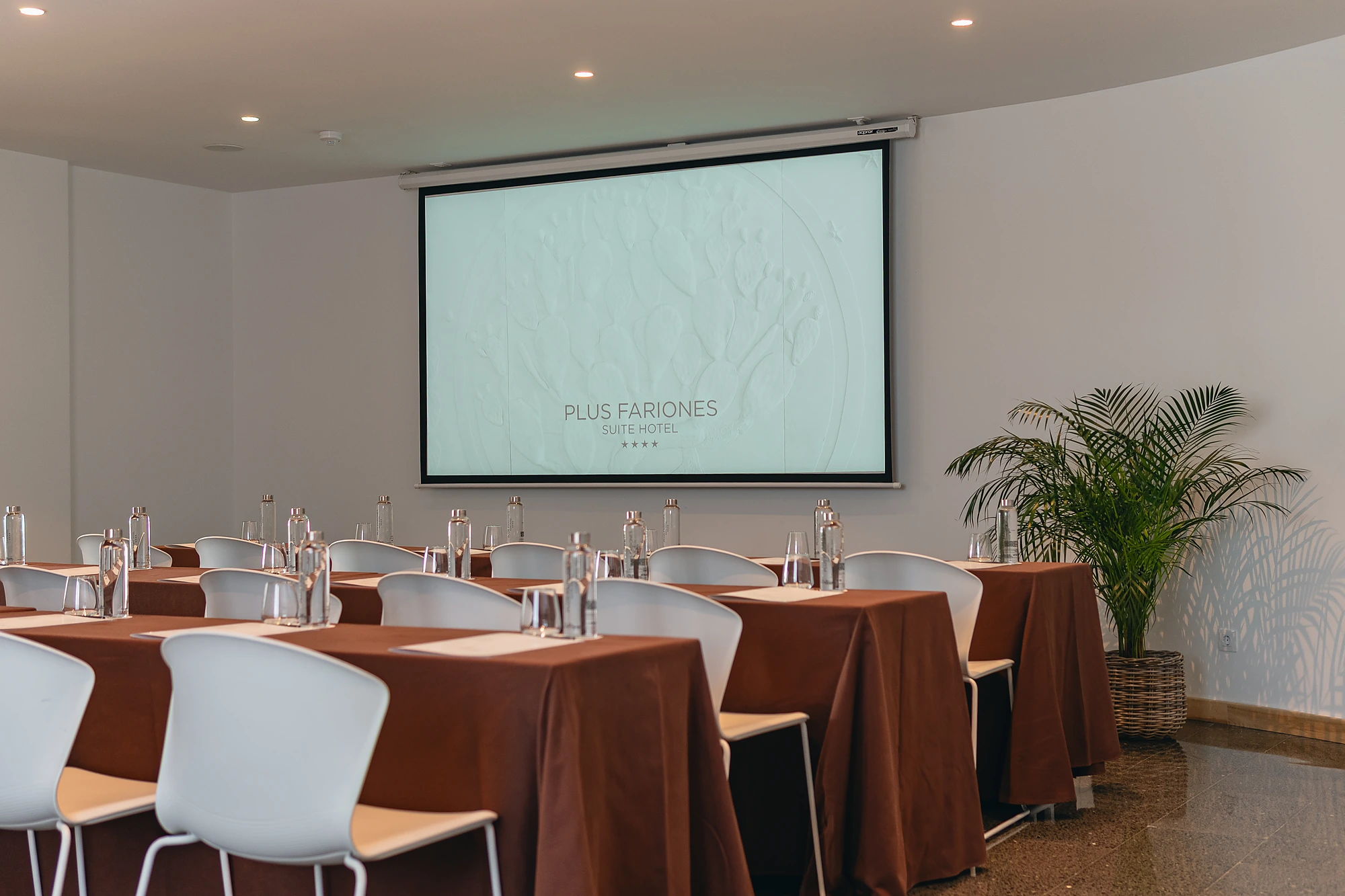 Alegranza Room