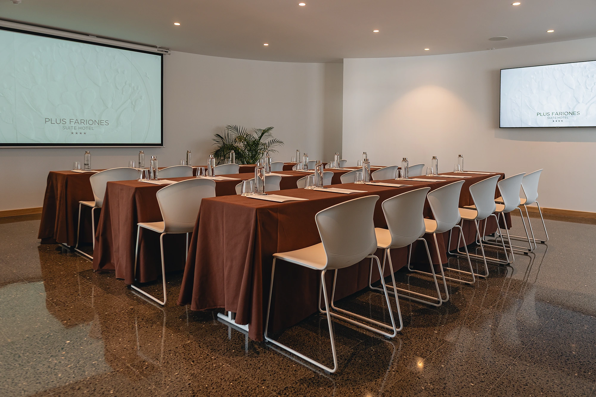 Alegranza Room