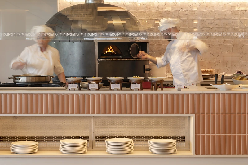 La Tunera Restaurant